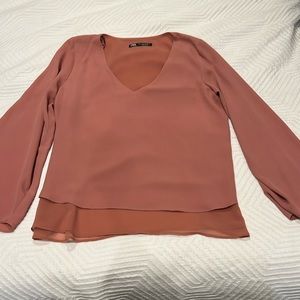 Zara Flowy Dusty Rose Blouse with V Neck and Bell Sleeve